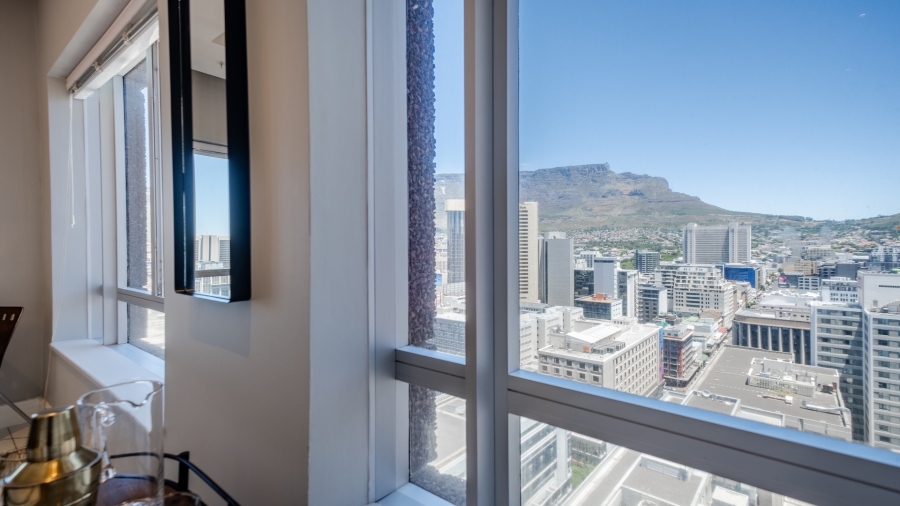 2 Bedroom Property for Sale in Cape Town City Centre Western Cape